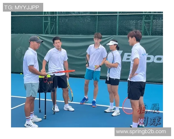 杭州网球队的灵活性揭秘:网球巨献背后的训练与技巧探索