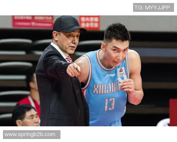 可兰白克的传奇人生与对现代社会的深远影响探讨