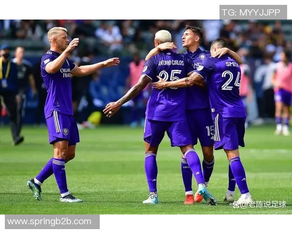 华盛顿特区联迎战达拉斯球队激战即将上演球迷热情高涨