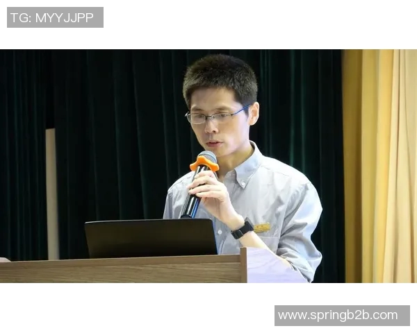 李添荣的奋斗历程与人生智慧：从平凡到卓越的成长之路