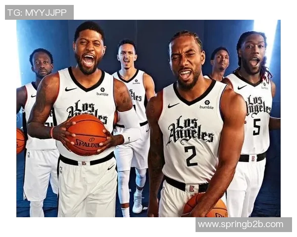 热火与湖人对决胜率分析及历史交锋数据解读 热火与湖人对决胜率分析及历史交锋数据解读