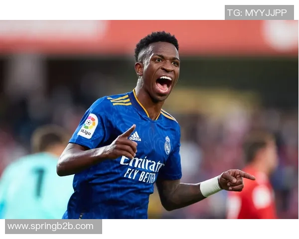 维尼修斯:从新星崛起到足球巨星的传奇旅程与未来展望 维尼修斯:从新星崛起到足球巨星的传奇旅程与未来展望