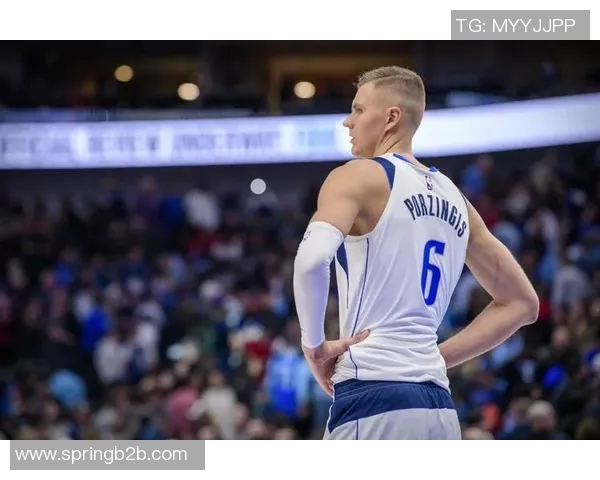 罗伯士与阿特拉斯精彩对决直播全程回顾与分析