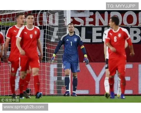 诺伊尔:守护球门的传奇门将与足球世界的辉煌历程 诺伊尔:守护球门的传奇门将与足球世界的辉煌历程