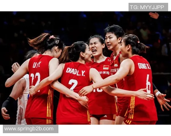 中国女排与俄罗斯女排精彩对决引发热议全场观众共同见证巅峰对抗